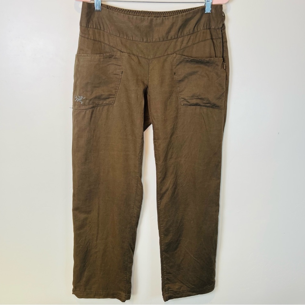 Arc’teryx Women’s Linen Relaxed Fit Coupe Ample Khaki Green Pants